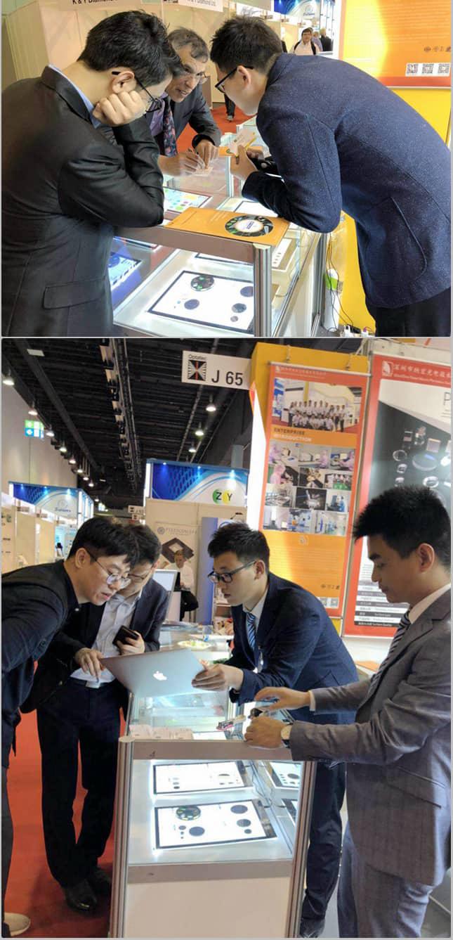 國外展會客戶了解濾光片產品 國外展會客戶了解濾光片產品